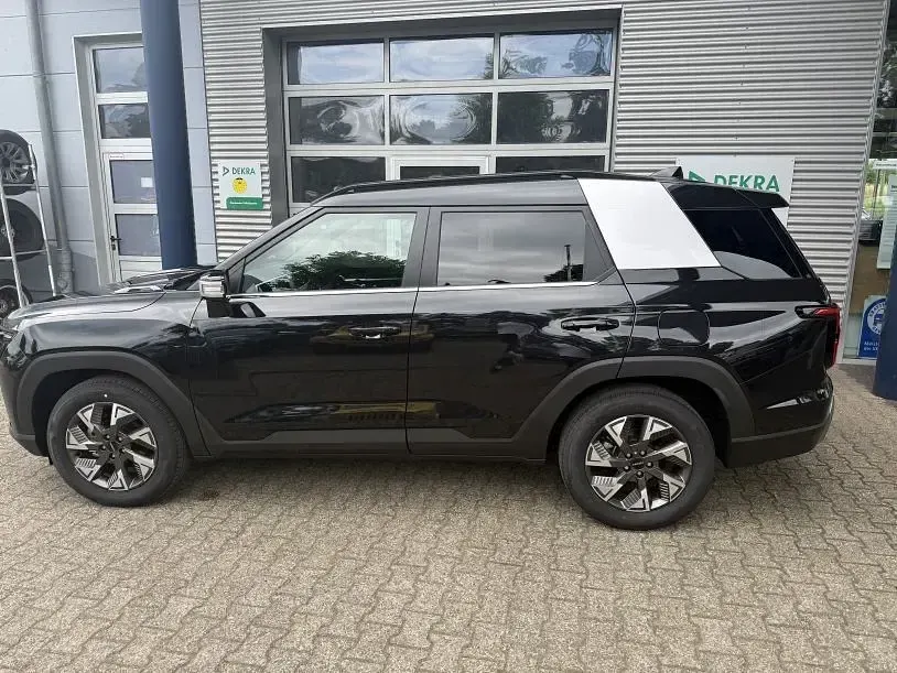 Neu KGM Torres 204 PS (150 kW) 2026 Schwarz SUV