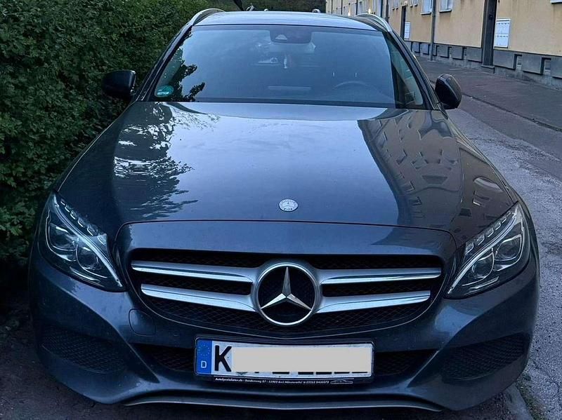 Gebraucht Mercedes C200 Avantgarde 136 PS (100 kW) 2015 Grau (metallic) Kombi