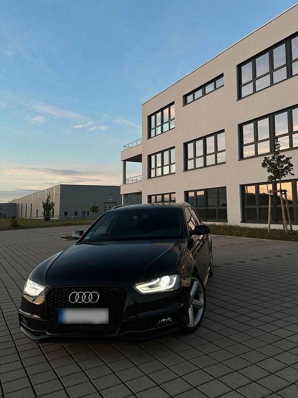 Gebraucht Audi A4 S-Line 143 PS (105 kW) 2013 Schwarz Kombi