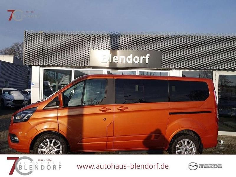 Gebraucht Ford Tourneo Titanium X 185 PS (136 kW) 2020 Orange Kombi