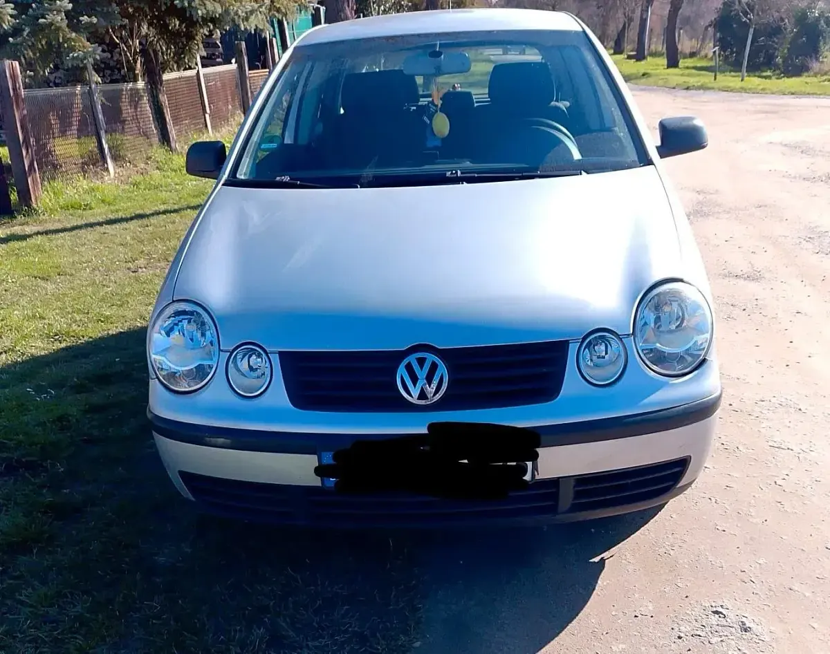Gebraucht VW Polo 64 PS (47 kW) 2004 Silber Kleinwagen