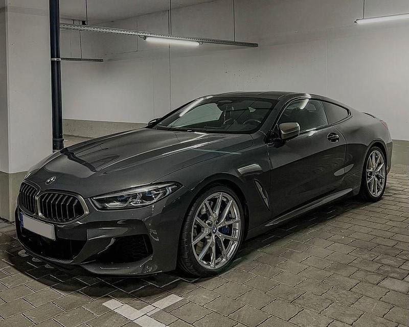 Grau Gebraucht 2020 BMW M850 Performance Coupé | 53.490 € (Superpreis) - Bild 1/4