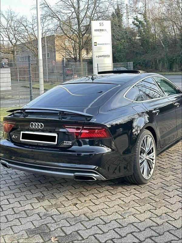 Gebraucht Audi A7 Comfort 333 PS (244 kW) 2016 Schwarz Kleinwagen