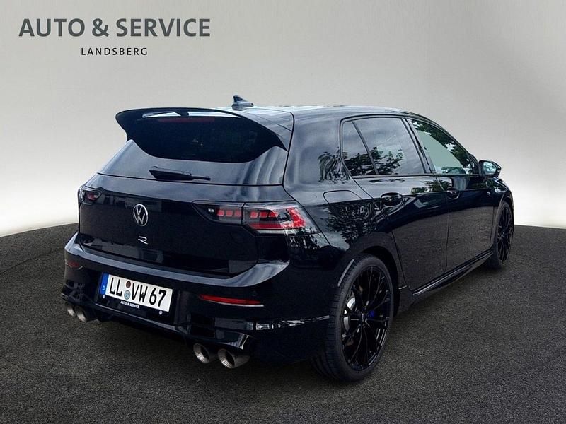 Gebraucht VW Golf VIII R 333 PS (244 kW) 2025 Schwarz Limousine