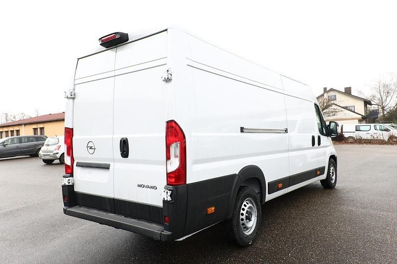 Neu Opel Movano 179 PS (131 kW) 2025 Weiß Van