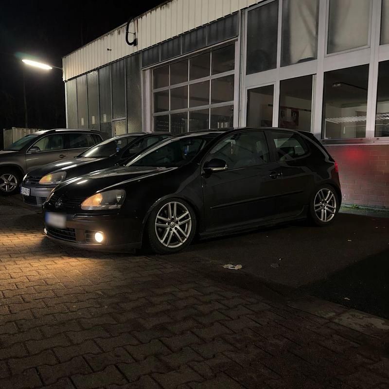 Gebraucht VW Golf 140 PS (102 kW) 2004 Schwarz Coupé