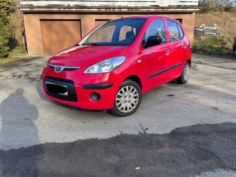 Rot Gebraucht 2010 Hyundai i10 Edition+ Kleinwagen | 3.499 € (Fairer Preis) - Bild 1/4