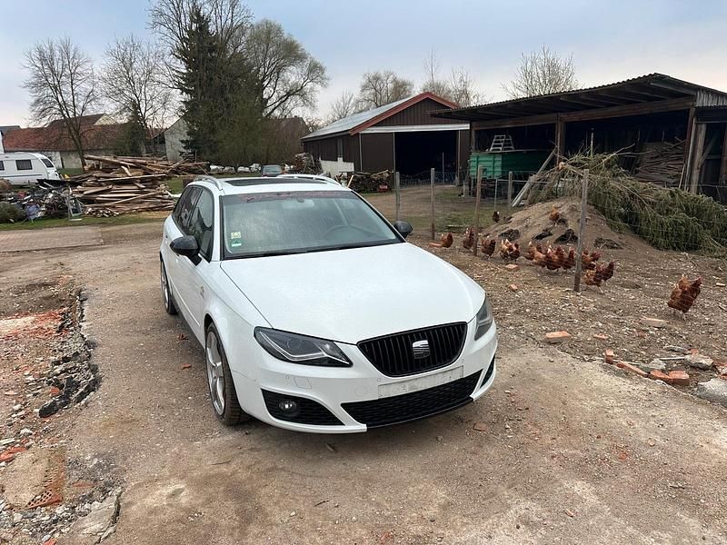 Gebraucht Seat Exeo 170 PS (125 kW) 2013 Weiß Kombi