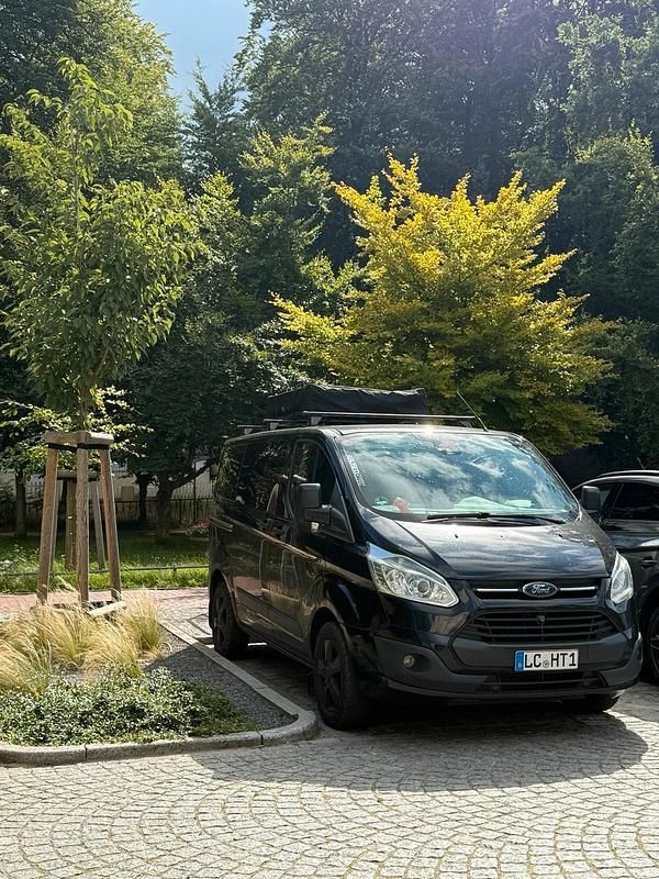 Schwarz Gebraucht 2015 Ford Transit Custom Van / Kleinbus | 8.000 € (Guter Preis) - Bild 1/4