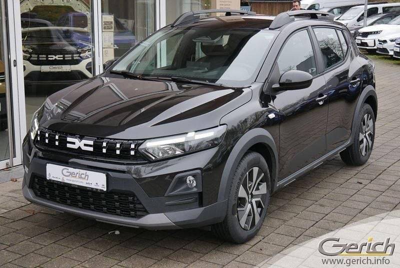 Neu Dacia Sandero Expression 110 PS (80 kW) 2026 Perlmuttschwarz metallic Limousine