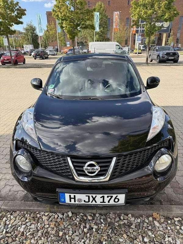 Schwarz Gebraucht 2013 Nissan Juke Tekna SUV | 4.900 € (Superpreis) - Bild 1/4