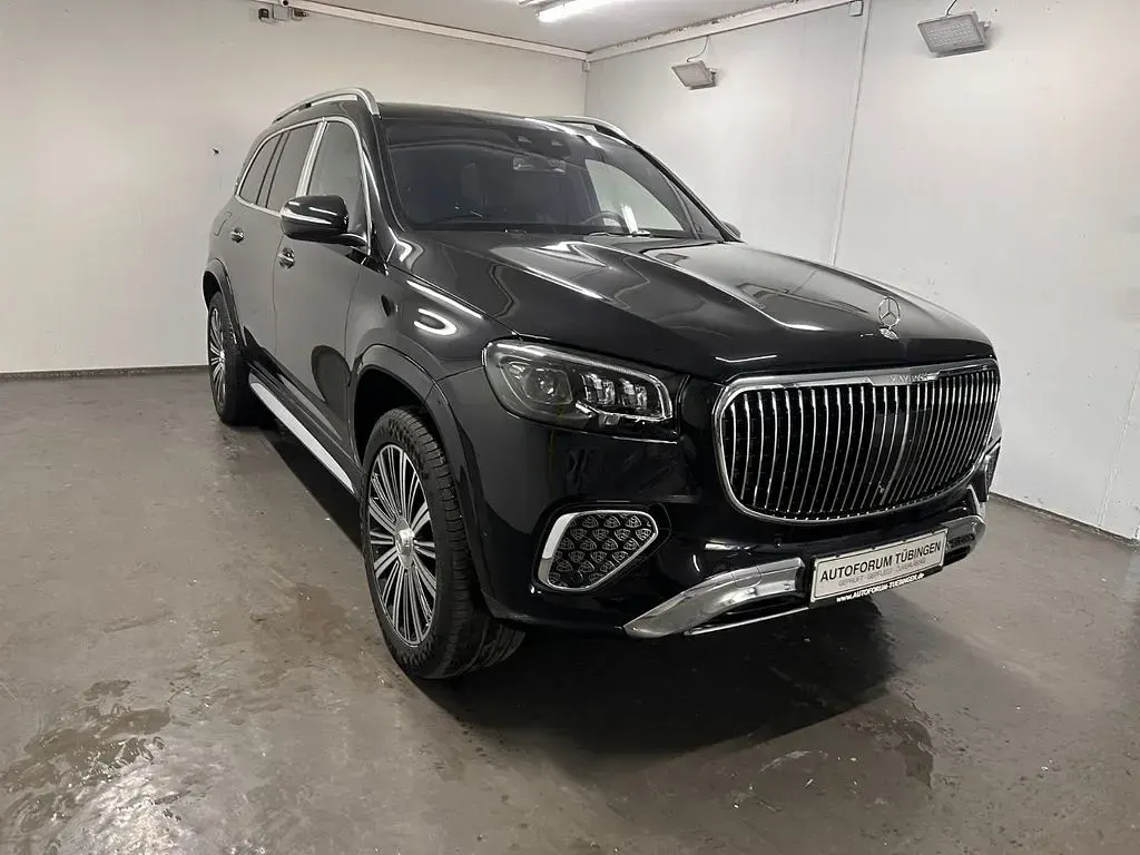 Gebraucht Mercedes GLS600 Maybach Active 557 PS (409 kW) 2023 Schwarz SUV