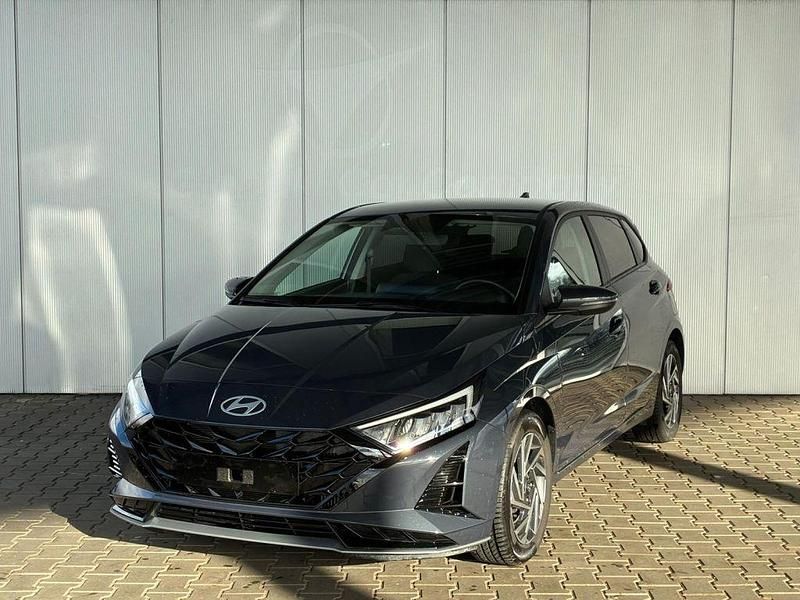 Gebraucht Hyundai i20 Comfort 101 PS (74 kW) 2025 Aurora grey (metallic) Kleinwagen