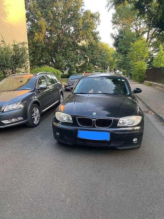 Gebraucht BMW 116 116 PS (85 kW) 2007 Schwarz Kleinwagen