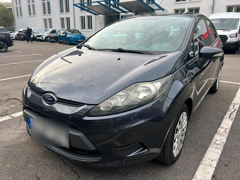 Grau Gebraucht 2009 Ford Fiesta Kleinwagen | 1.999 € - Bild 1/4