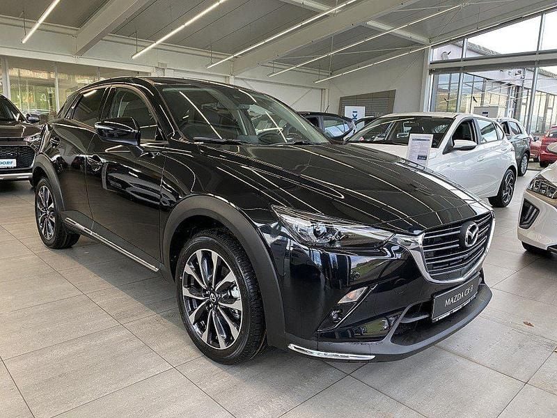 Onyxschwarz (metallic) Gebraucht 2021 Mazda CX-3 Selection SUV | 21.500 € (Fairer Preis) - Bild 1/4