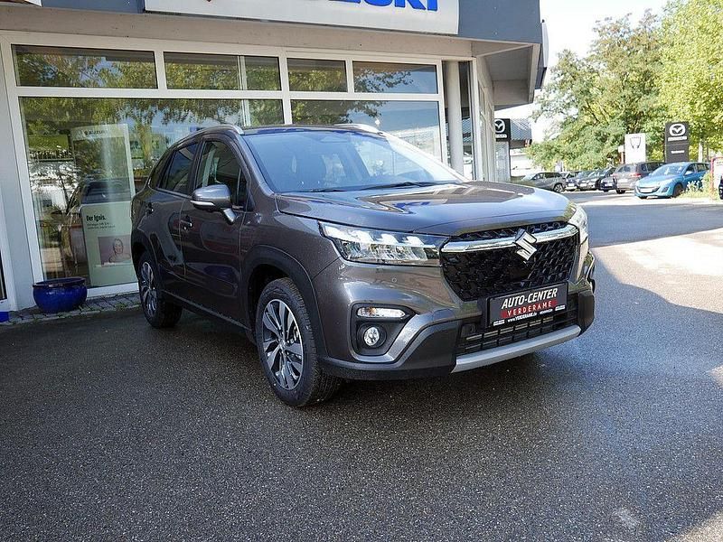 Gebraucht Suzuki SX4 S-Cross Comfort+ 110 PS (80 kW) 2025 Grau SUV