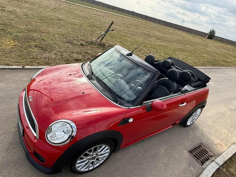 Gebraucht Mini Cooper Cabriolet 122 PS (89 kW) 2013 Rot Cabrio