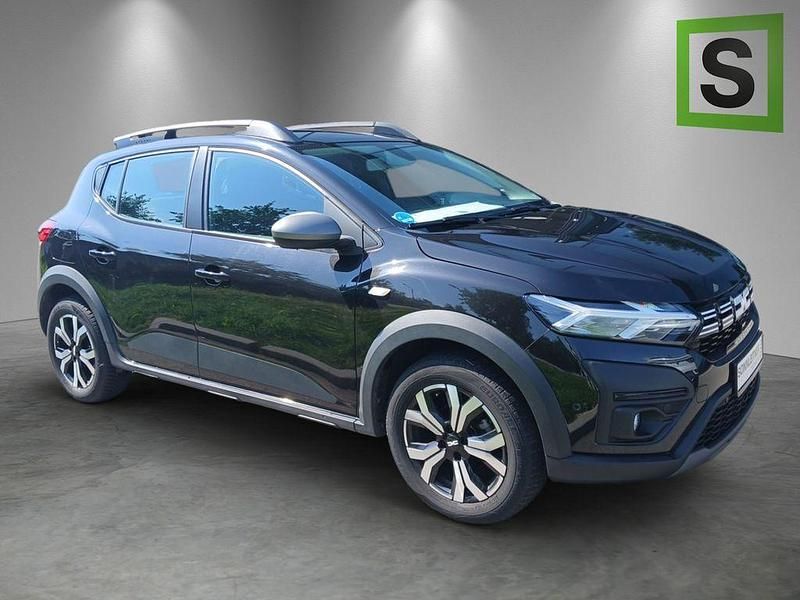 Gebraucht Dacia Sandero Expression 110 PS (80 kW) 2023 Schwarz Kleinwagen