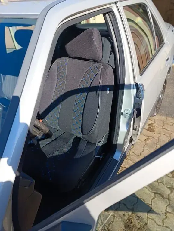 Gebraucht Mercedes E260 160 PS (117 kW) 1989 Silber Limousine