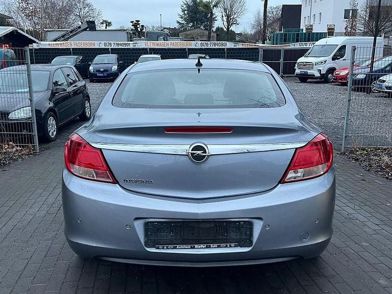 Gebraucht Opel Insignia 140 PS (102 kW) 2008 Silber Limousine