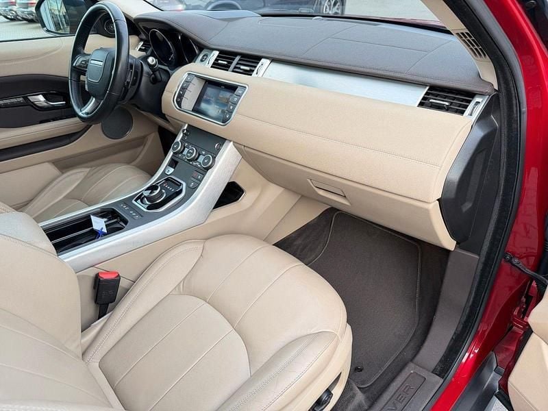 Gebraucht Land Rover Range Rover evoque SE Dynamic 150 PS (110 kW) 2017 Rot Coupé