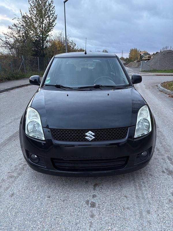 Schwarz Gebraucht 2009 Suzuki Swift Kleinwagen | 2.000 € (Fairer Preis) - Bild 1/4