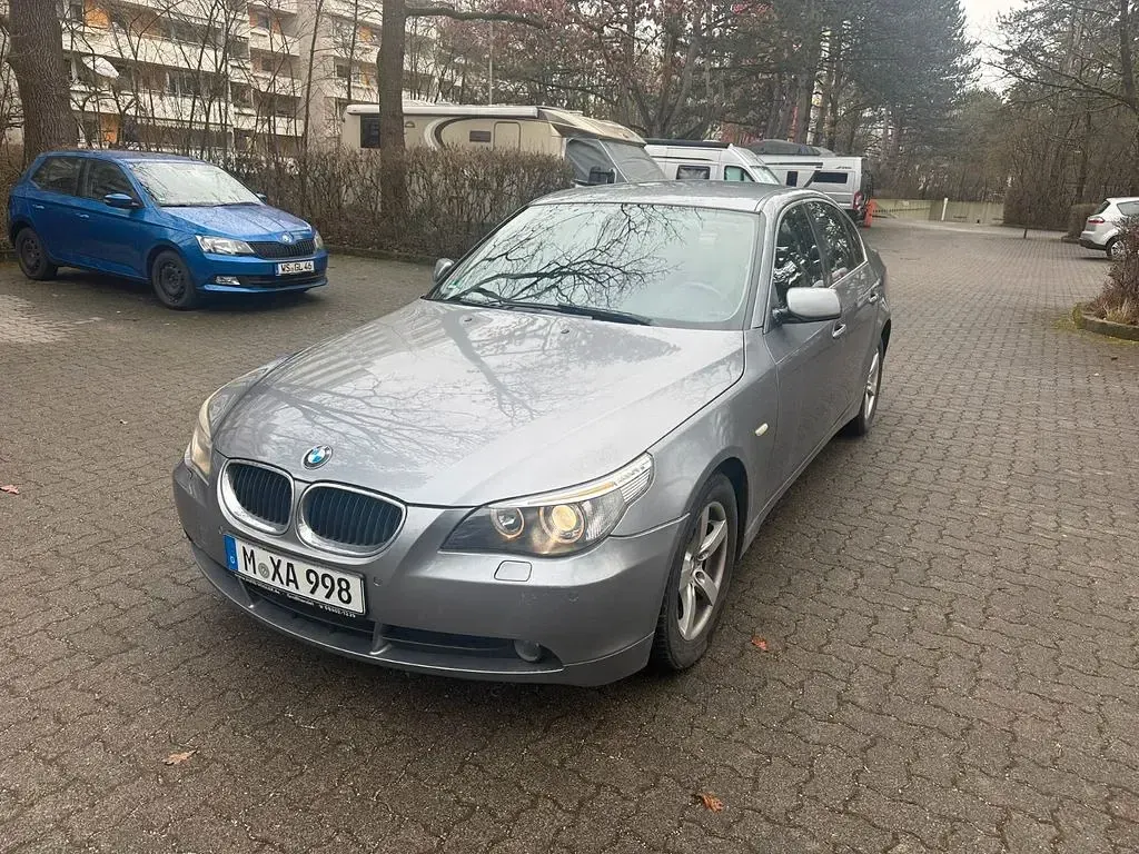 Gebraucht BMW 520 170 PS (125 kW) 2003 Grau Limousine
