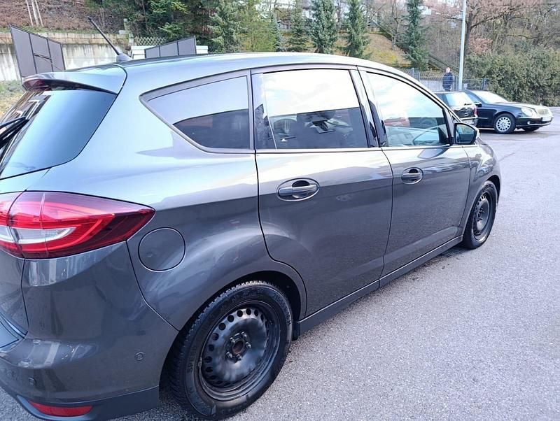 Gebraucht Ford C-MAX 100 PS (73 kW) 2019 Grau Van / Kleinbus
