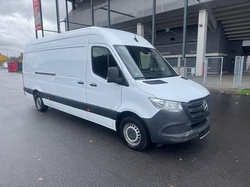 Weiß Gebraucht 2019 Mercedes Sprinter Van | 19.900 € (Guter Preis) - Bild 1/4