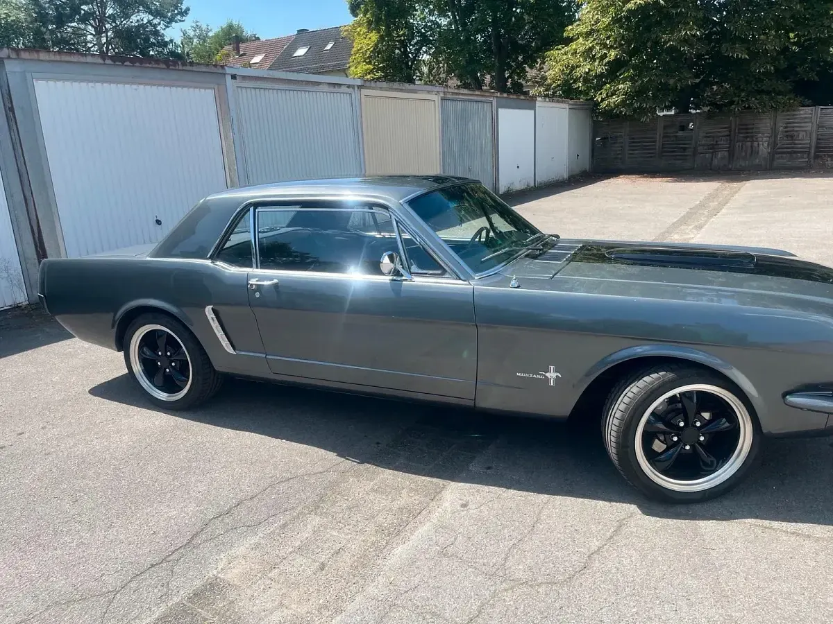 Gebraucht Ford V8 1965 Grau Coupé