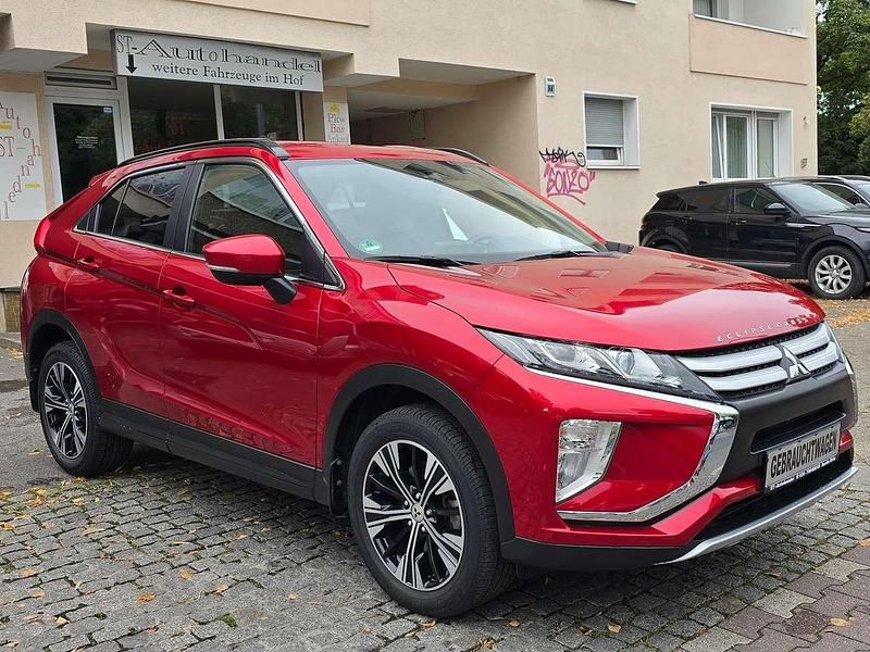 Dynamik rot Gebraucht 2020 Mitsubishi Eclipse Cross Diamant Edition SUV | 18.490 € (Fairer Preis) - Bild 1/4