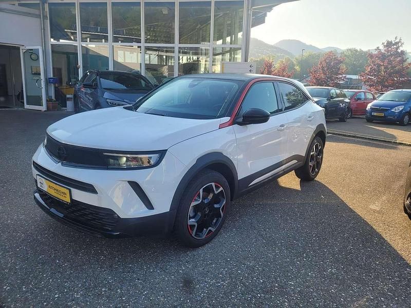 Jade weiss/arktis weiss Gebraucht 2022 Opel Mokka GS Line SUV | 15.990 € (Fairer Preis) - Bild 1/3