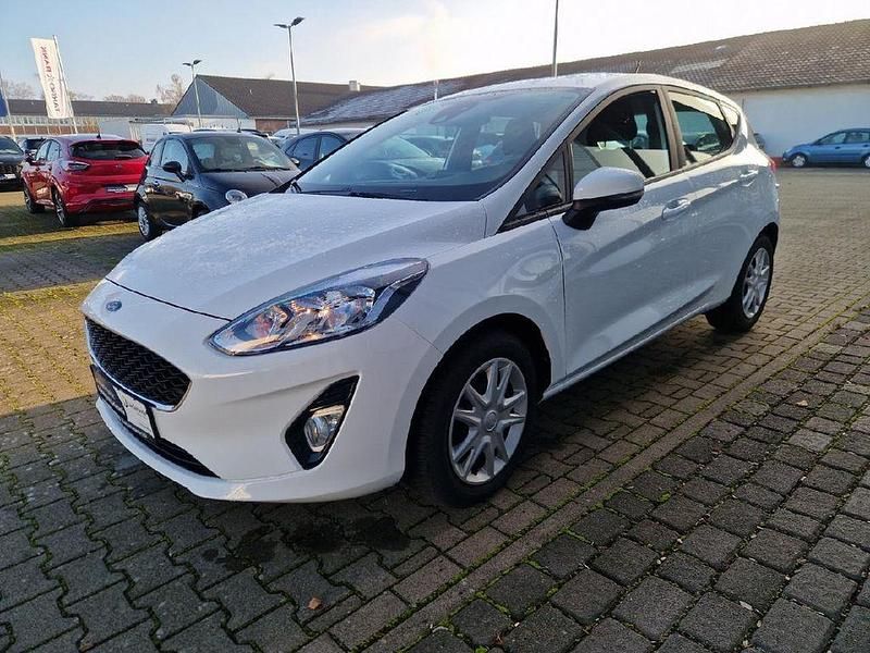 Weiß Gebraucht 2019 Ford Fiesta Cool & Connect Limousine | 10.695 € (Fairer Preis) - Bild 1/3