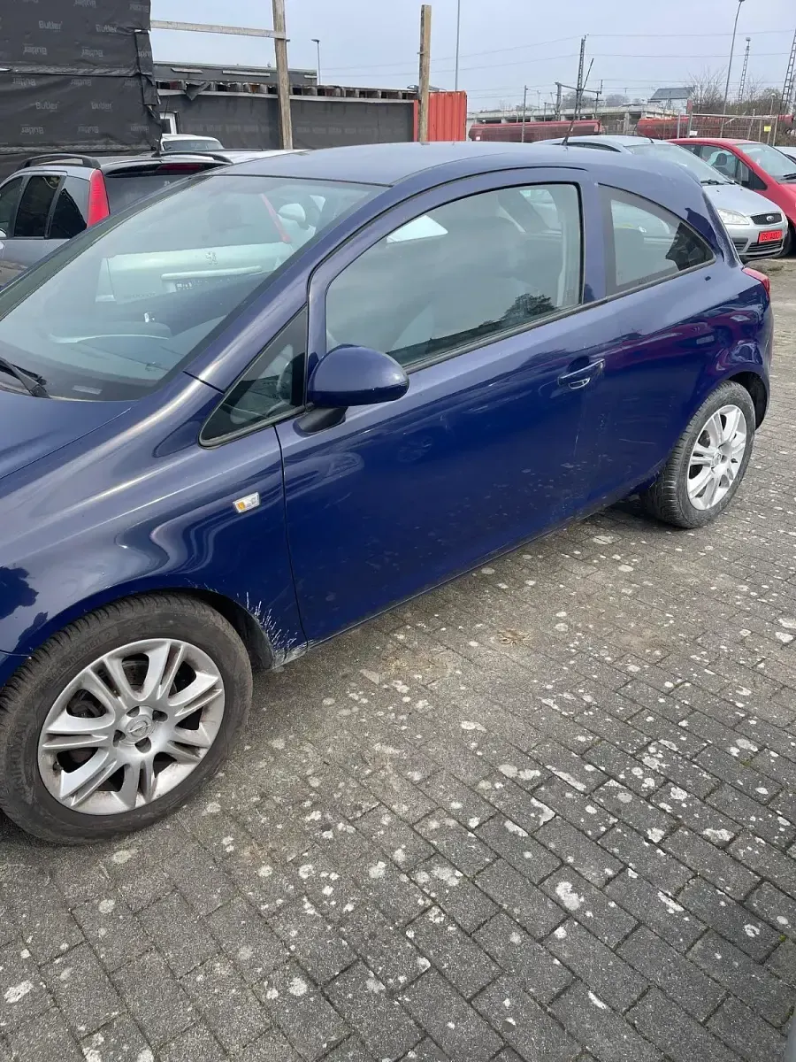 Gebraucht Opel Corsa 60 PS (44 kW) 2008 Blau Kleinwagen
