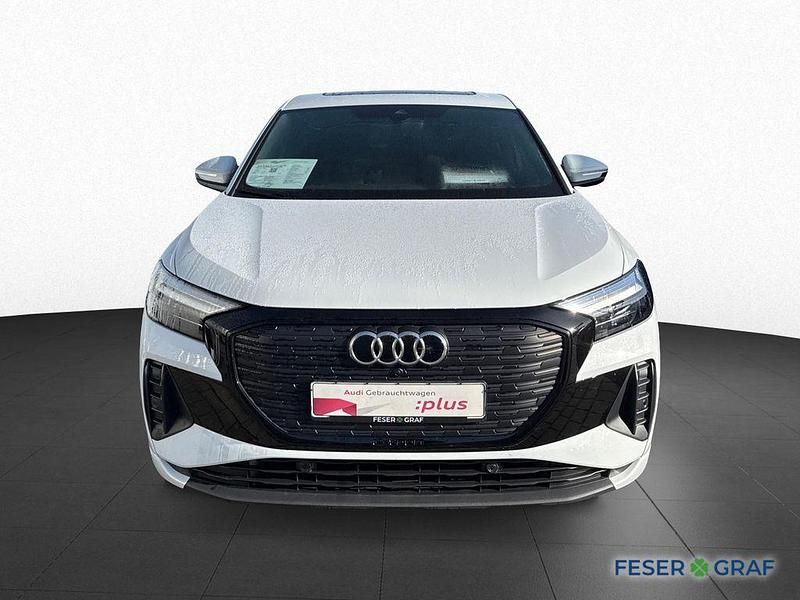 Gebraucht Audi Q4 e-tron Sport 150 kW (204 PS) 2023 Gletscherweiß SUV