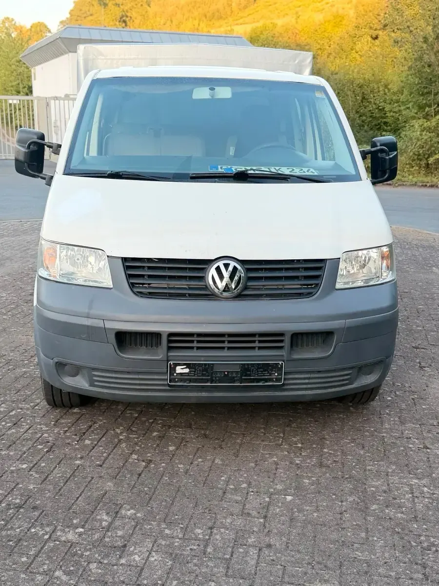 Gebraucht VW T5 135 PS (99 kW) 2004 Weiß Van