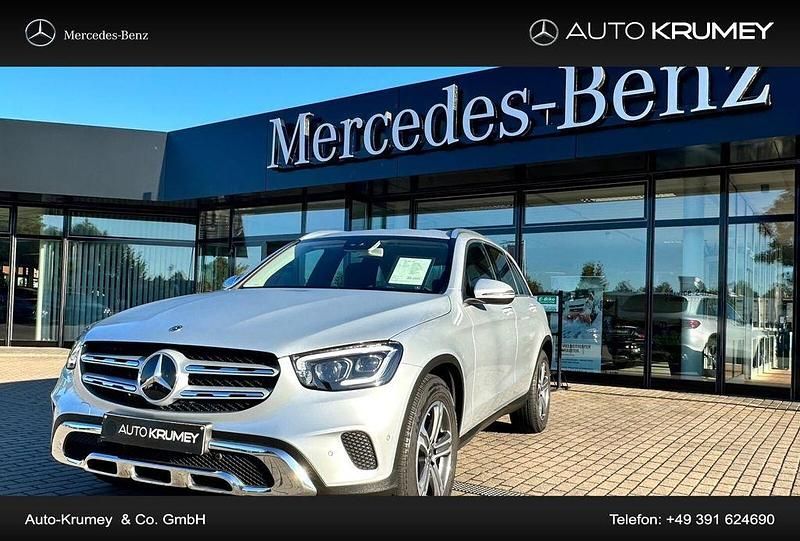 Silber Gebraucht 2020 Mercedes GLC300 SUV | 42.000 € (Fairer Preis) - Bild 1/4