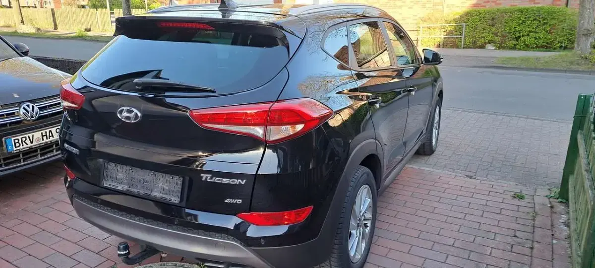 Usata Hyundai Tucson Style 136 CV (100 kW) 2016 Grigio SUV