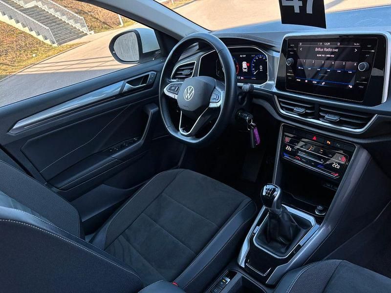 Gebraucht VW T-Roc Style 116 PS (85 kW) 2023 Weiß SUV