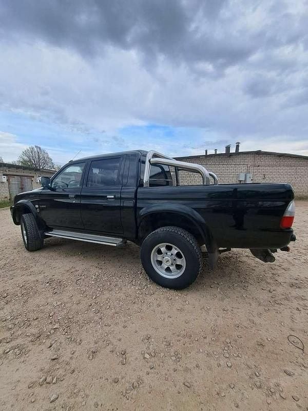Używany Mitsubishi L200 133 KM (97 kW) 2006 Pickup