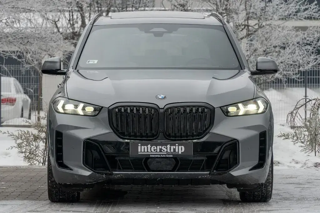 Gebraucht BMW X5 M Sport 352 PS (258 kW) 2026 Grau SUV