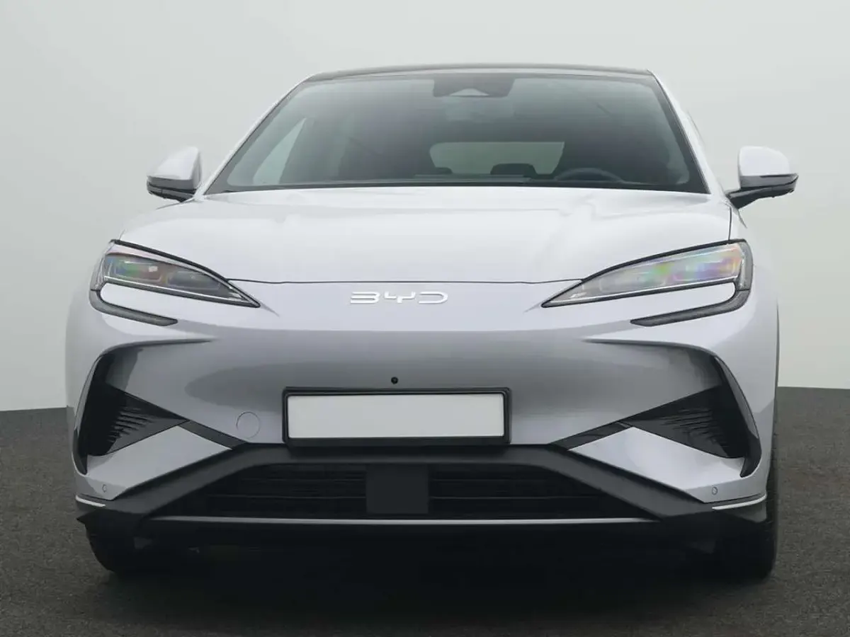 Nowe BYD Sealion 7 389 kW (530 KM) 2025 Szary SUV