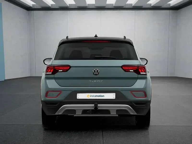 Usata VW T-Roc 150 CV (110 kW) 2025 Blu SUV