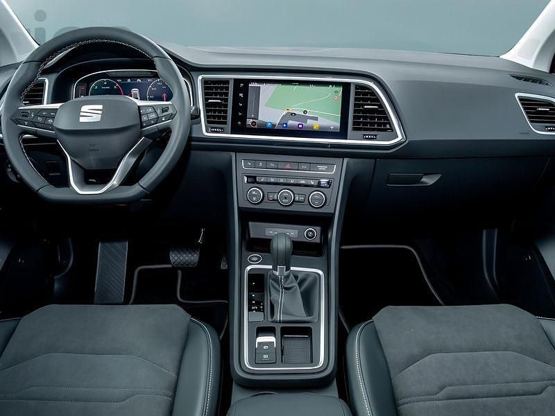 Neu Seat Ateca 150 PS (110 kW) 2026 Grau SUV