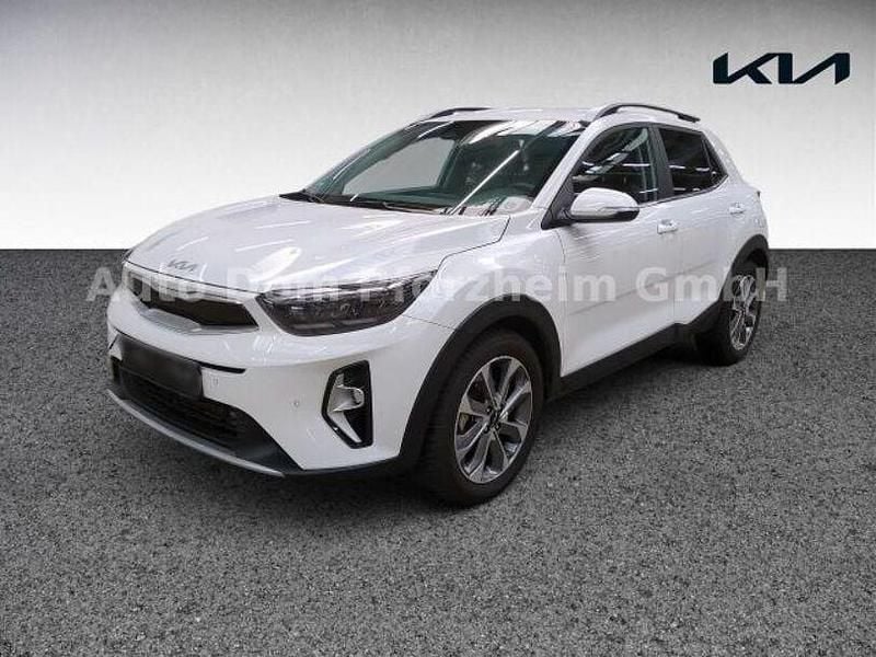 Weiß Gebraucht 2024 Kia Stonic Spirit SUV | 20.890 € (Guter Preis) - Bild 1/4