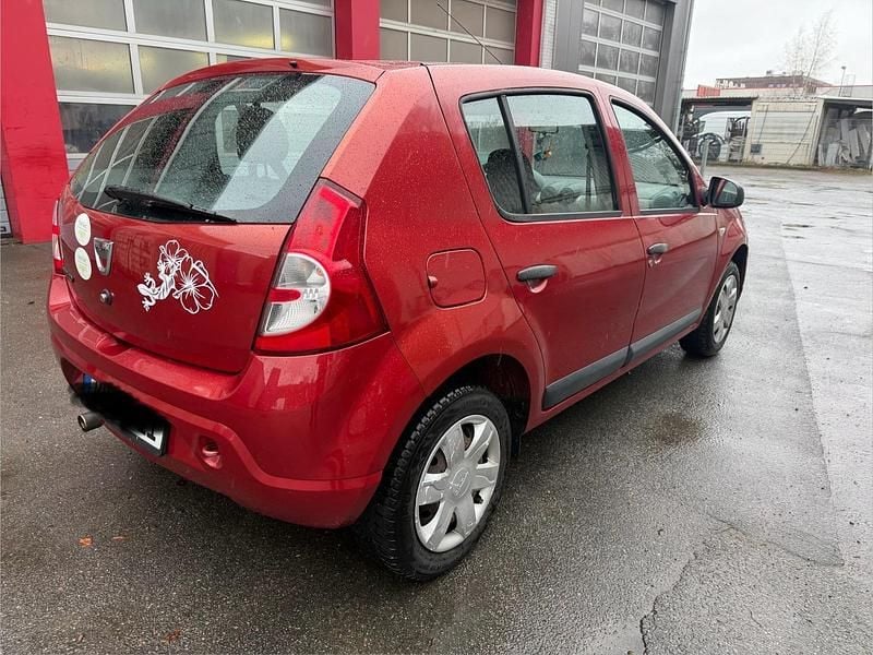 Gebraucht Dacia Sandero 2011 Rot Limousine