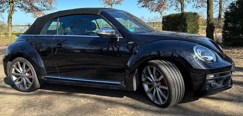 Gebraucht VW Beetle Cabriolet R-line 220 PS (161 kW) 2015 Schwarz Cabrio