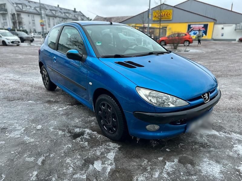 Gebraucht Peugeot 206 88 PS (64 kW) 2007 Blau Kleinwagen