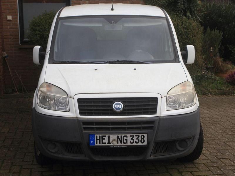 Gebraucht Fiat Doblò 77 PS (56 kW) 2006 Weiß Van / Kleinbus